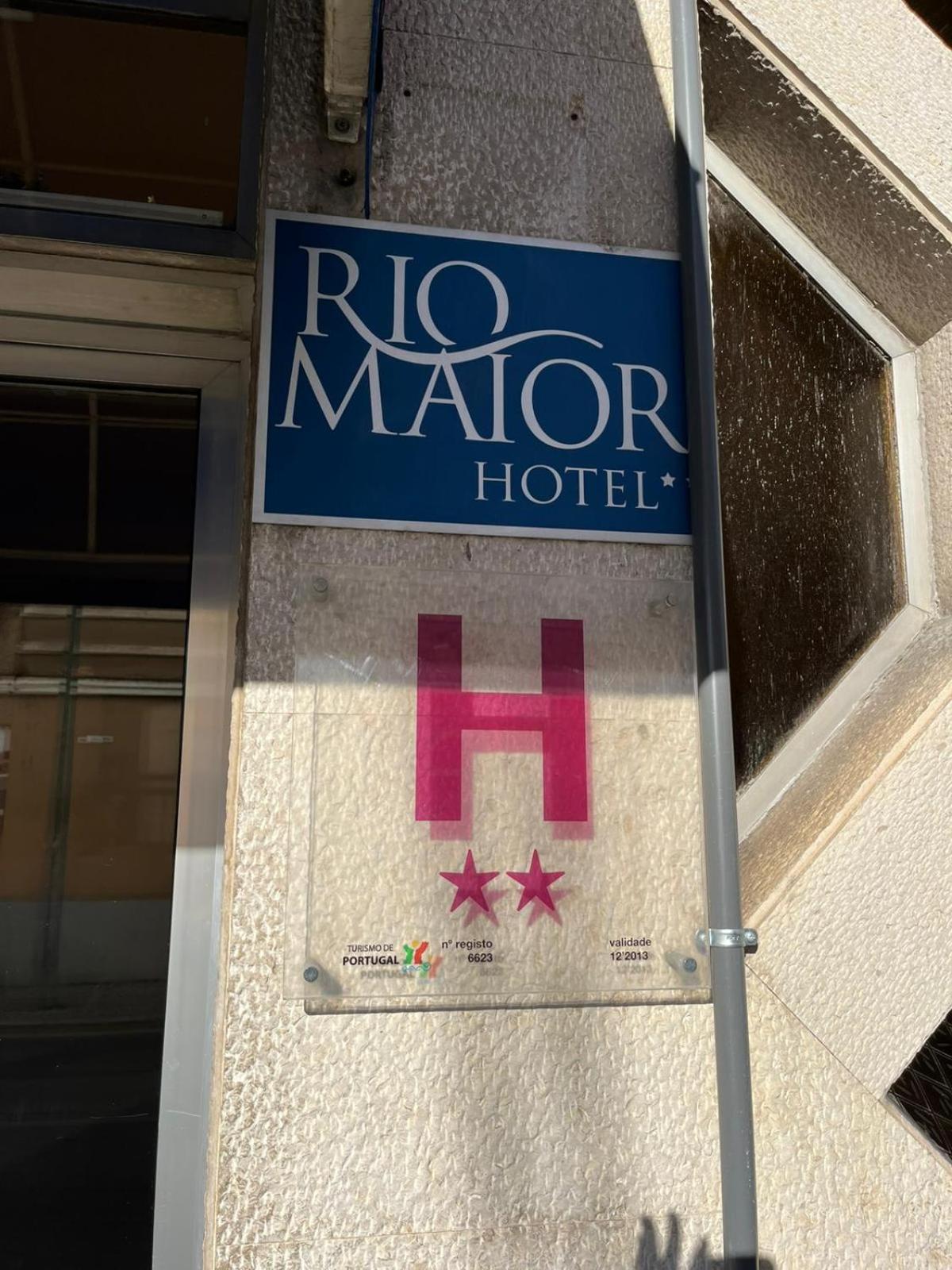 Rio Maior Hotel Bagian luar foto