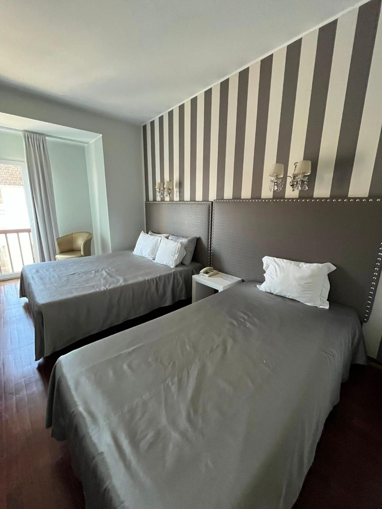 Rio Maior Hotel Bagian luar foto