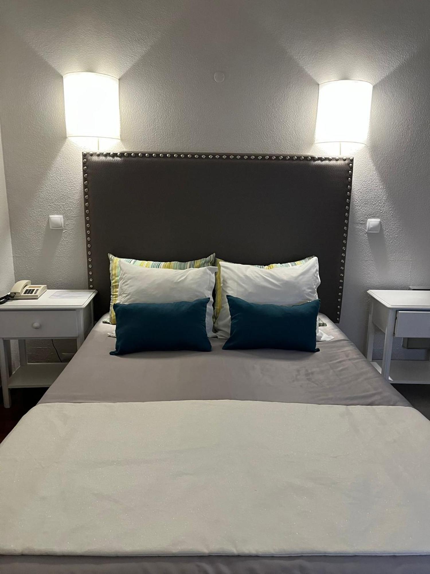 Rio Maior Hotel Bagian luar foto
