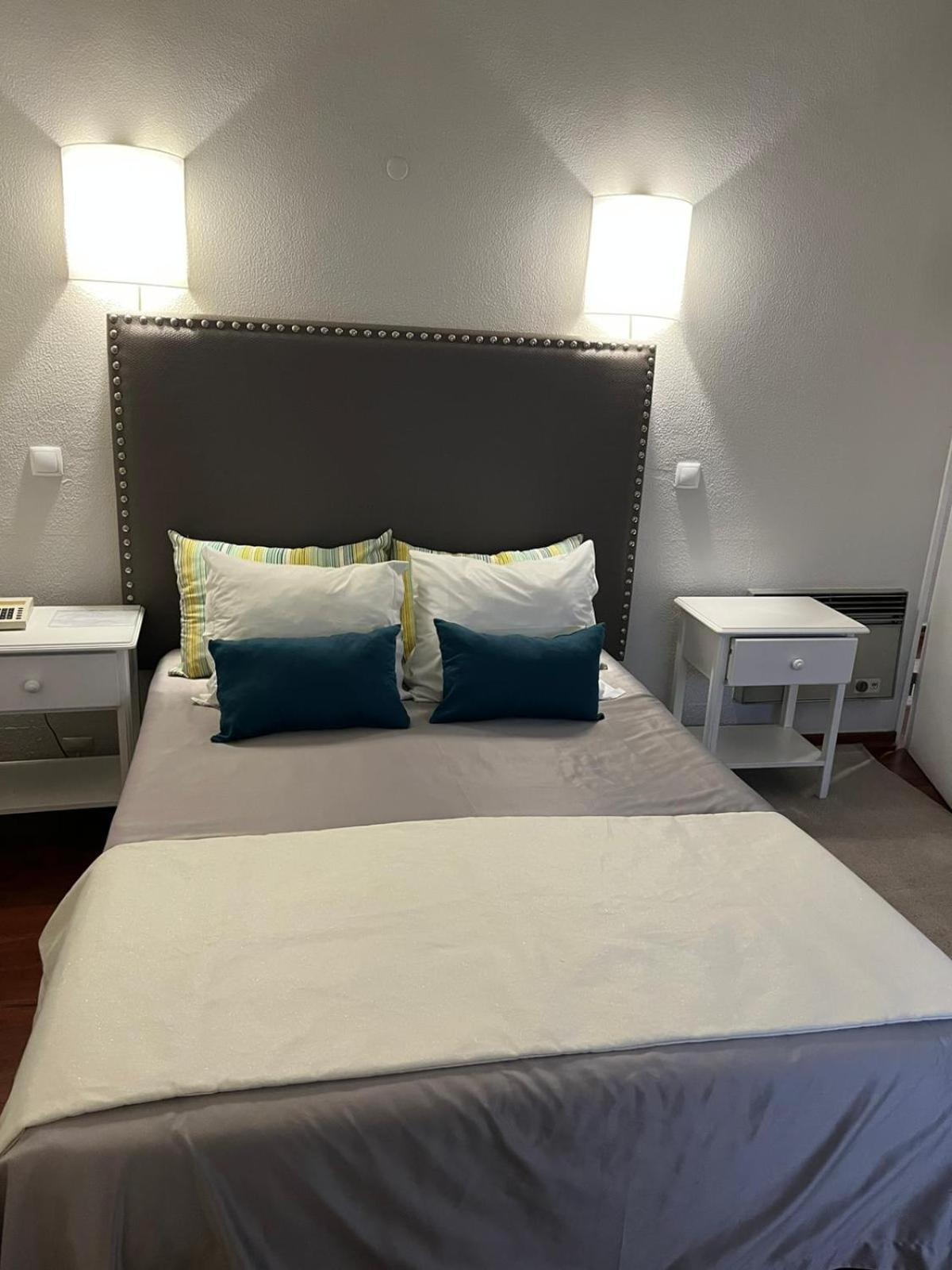 Rio Maior Hotel Bagian luar foto