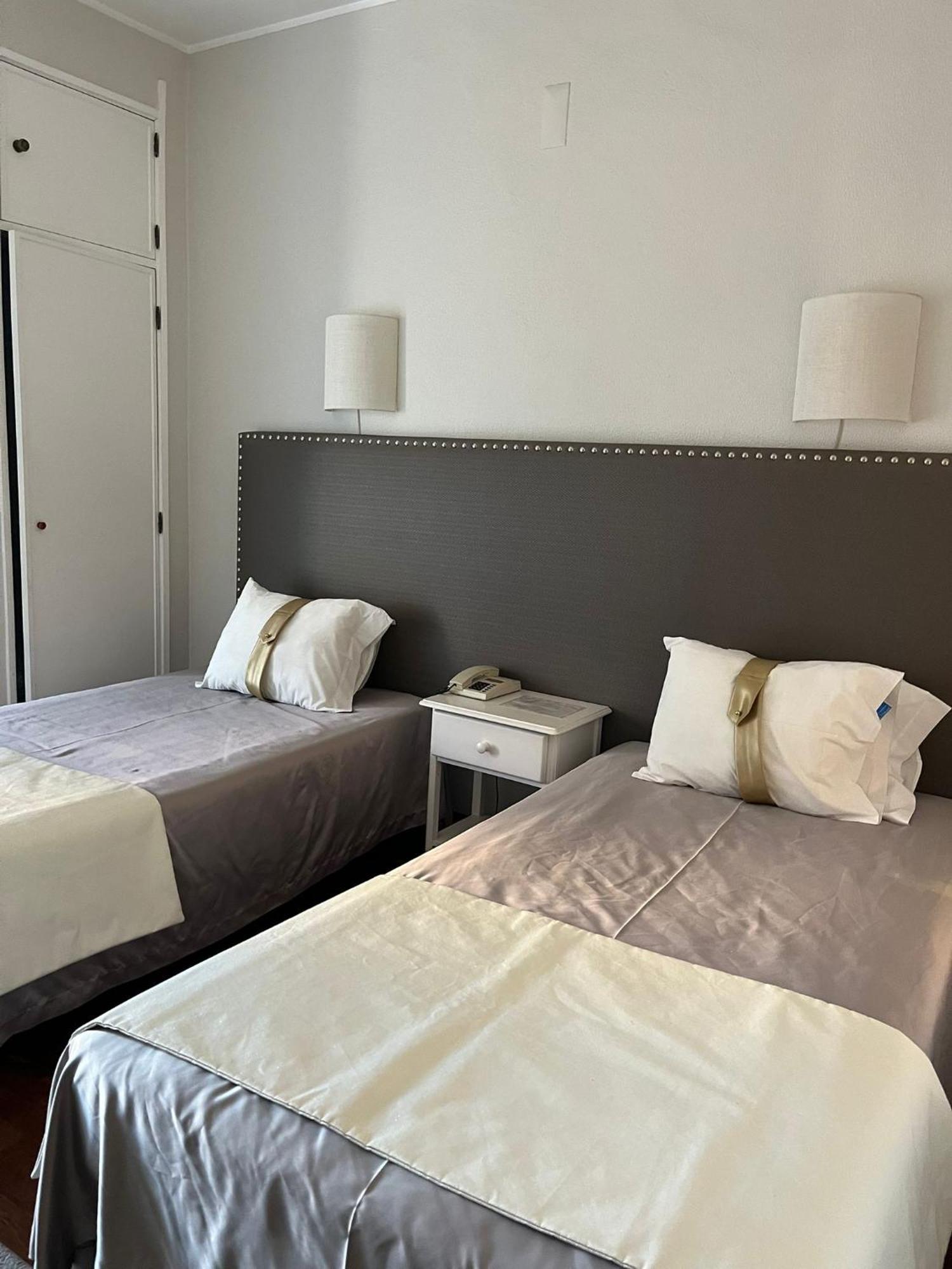 Rio Maior Hotel Bagian luar foto