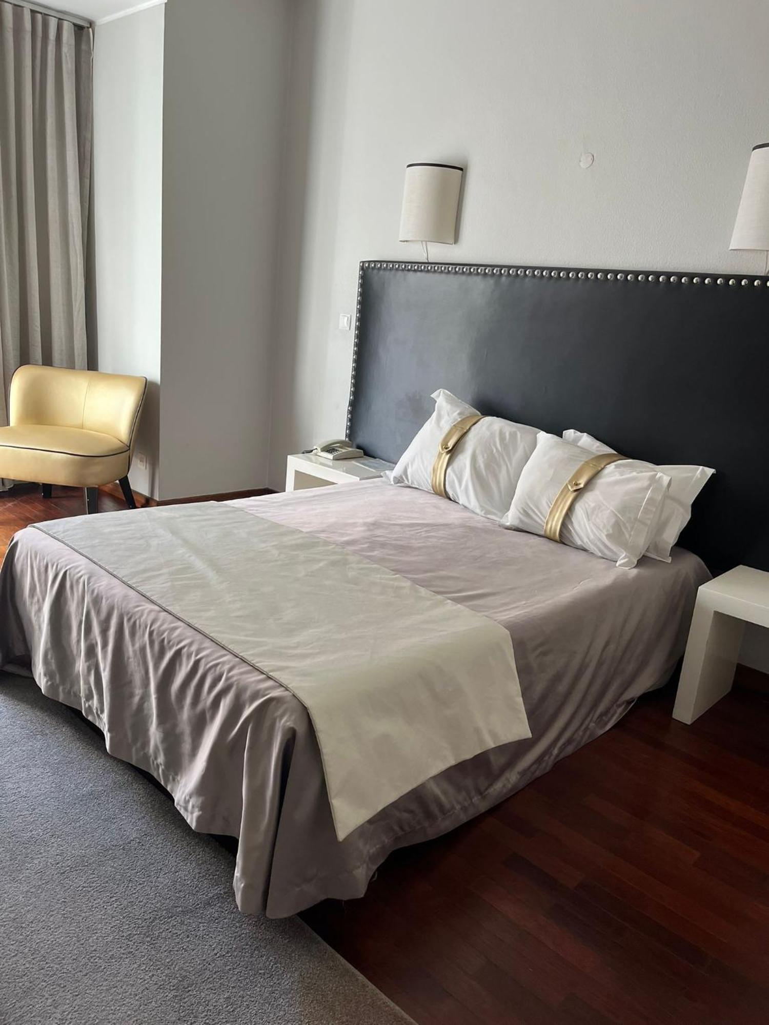 Rio Maior Hotel Bagian luar foto